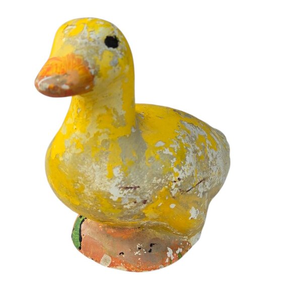 Vintage Yellow Duck Figurine Rustic Patina Paint Chipping Farmhouse Decor - Picture 13 of 16